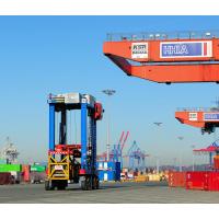 4231_0801 Portalhubwagen - Containertransport, Containerlager Hafen Hamburg - Burchardkai. | 